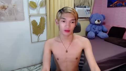 urasian_john20 online show from May 2026 07:27:01 AM