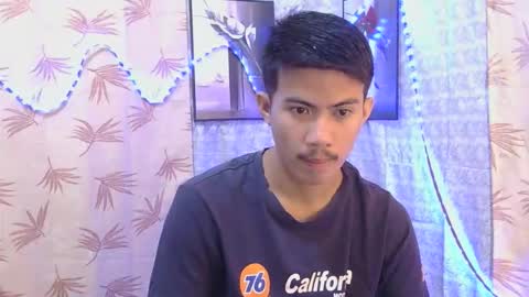 urasian_justin online show from September 2025 02:05:02 PM