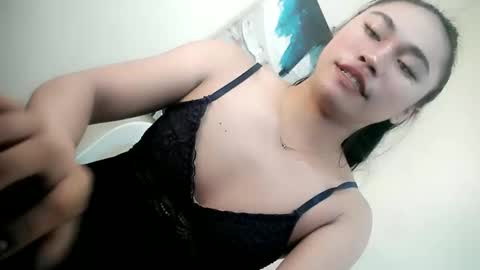Alvie online show from May 2026 11:45:01 PM