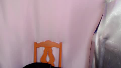 Snapshot of urasian_prettyjane chatting on October 2025 03:23:02 PM Jane online show from October 2025 03:23:02 PM