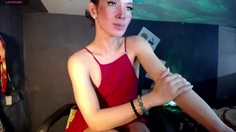 Snapshot of urasian_slut_yana chatting on December 2025 10:09:02 AM yana online show from December 2025 10:09:02 AM