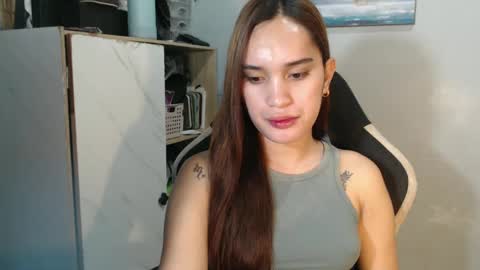 Snapshot of urasianfuckprincessxxx chatting on January 2025 09:15:02 PM urasianfuckprincessxxx online show from January 2025 09:15:02 PM