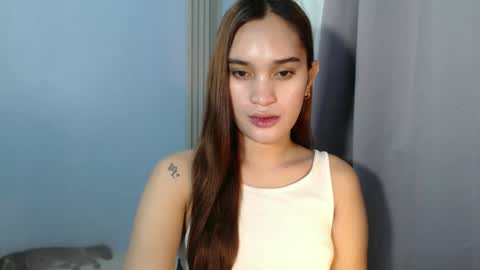 Snapshot of urasianfuckprincessxxx chatting on February 2025 10:00:01 PM urasianfuckprincessxxx online show from February 2025 10:00:01 PM