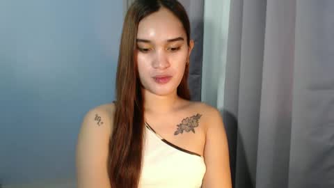 Snapshot of urasianfuckprincessxxx chatting on February 2025 11:15:01 PM urasianfuckprincessxxx online show from February 2025 11:15:01 PM