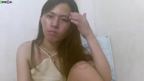 Snapshot of urasianlover69x chatting on February 2025 11:51:02 AM rai online show from February 2025 11:51:02 AM