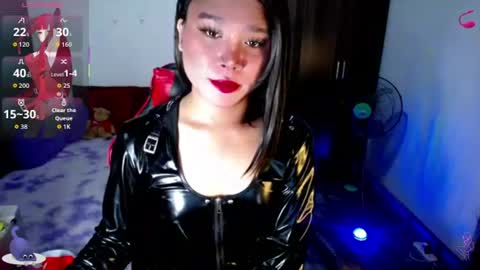 Snapshot of urasiansweet_cummer chatting on July 2026 02:33:01 AM KENDRA online show from July 2026 02:33:01 AM