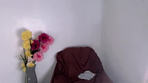 Miles online show from November 2025 09:20:01 AM