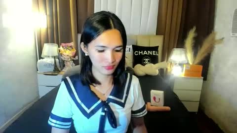 urblossom_princess online show from October 2025 07:05:02 PM