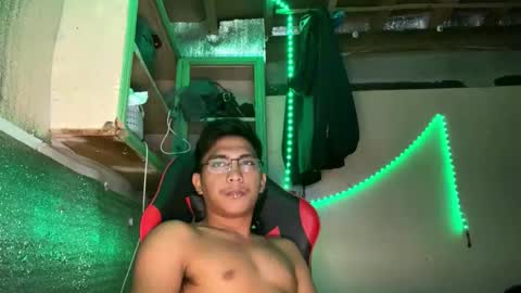 Dannie online show from October 2025 03:03:02 AM