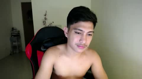 Dannie online show from November 2025 04:33:01 PM