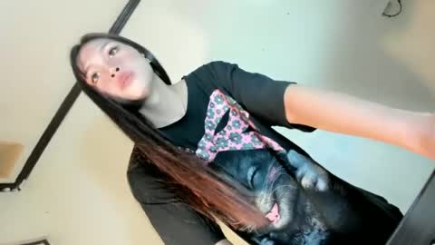 Snapshot of urdolly_rona chatting on July 2026 02:02:02 AM Rona Ella online show from July 2026 02:02:02 AM