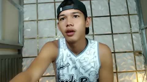 urdreamboy_clarin online show from February 2026 09:33:01 PM