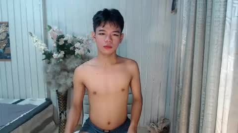 urdreamboy_doms online show from April 2026 06:02:01 PM