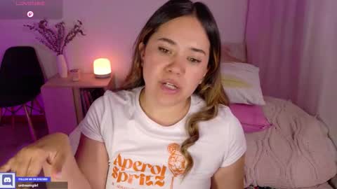 Snapshot of urdreamgiirl chatting on November 2025 12:10:01 AM Mia Miller online show from November 2025 12:10:01 AM