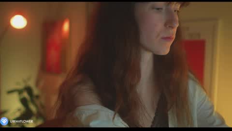 Snapshot of urfavflwers chatting on February 2025 05:02:02 PM Aleksandra online show from February 2025 05:02:02 PM