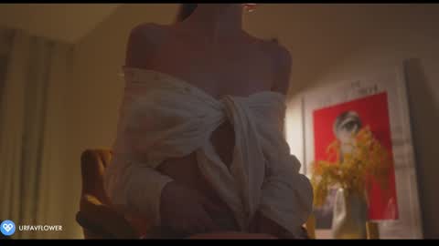 Snapshot of urfavflwers chatting on March 2025 10:10:02 PM Aleksandra online show from March 2025 10:10:02 PM