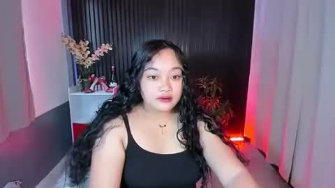 Snapshot of urfavouritecravings chatting on November 2025 02:20:01 AM Scarlet online show from November 2025 02:20:01 AM