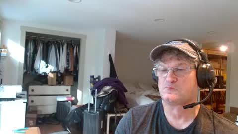 Gregor online show from October 2025 07:14:01 PM