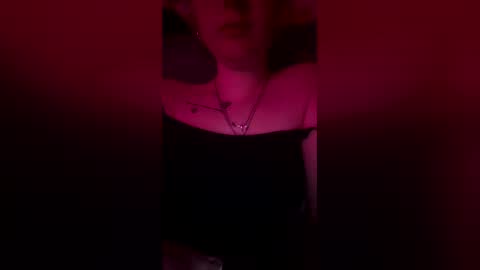 urfavvbrunette18 online show from April 2026 02:59:01 AM