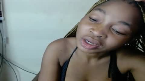 Snapshot of urflirtydoll chatting on January 2025 02:17:01 AM urflirtydoll online show from January 2025 02:17:01 AM