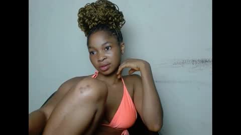 Snapshot of urflirtydoll chatting on January 2025 04:39:01 AM urflirtydoll online show from January 2025 04:39:01 AM