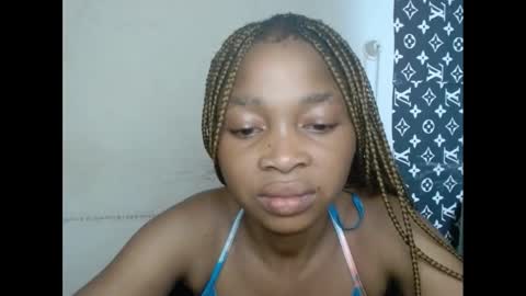 Snapshot of urflirtydoll chatting on February 2025 07:23:02 PM urflirtydoll online show from February 2025 07:23:02 PM