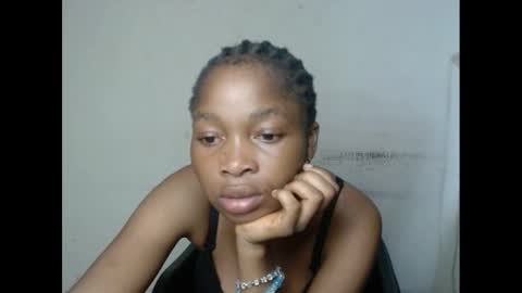 Snapshot of urflirtydoll chatting on February 2025 07:05:01 PM urflirtydoll online show from February 2025 07:05:01 PM