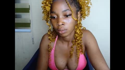 Snapshot of urflirtydoll chatting on September 2025 06:11:02 PM urflirtydoll online show from September 2025 06:11:02 PM