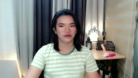 Snapshot of urfuck_slut_toy chatting on September 2025 02:24:02 AM SLUT MAXINE online show from September 2025 02:24:02 AM