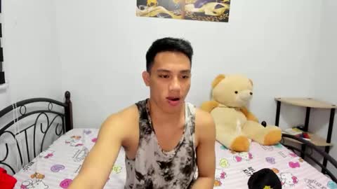 urfucker_vinz online show from March 2026 12:44:01 PM