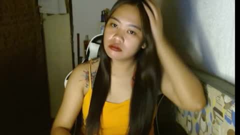 Snapshot of urfynestasian chatting on December 2024 02:15:01 PM urfynestasian online show from December 2024 02:15:01 PM