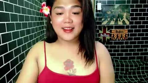 Dimple online show from November 2025 06:51:01 PM