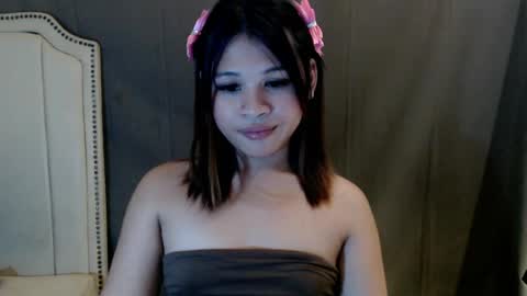 Snapshot of urgoddessawoman_xvx chatting on July 2026 05:15:02 PM urgoddessawoman_xvx online show from July 2026 05:15:02 PM