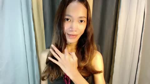 urhot_athena online show from June 2026 05:41:01 AM