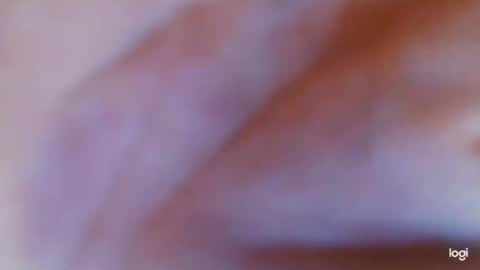 Snapshot of urhotkendallx chatting on December 2025 04:19:02 AM Kendall online show from December 2025 04:19:02 AM