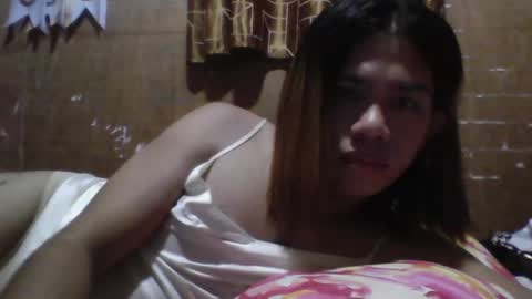Snapshot of urhottest_zoe chatting on June 2026 06:11:02 PM zoe online show from June 2026 06:11:02 PM