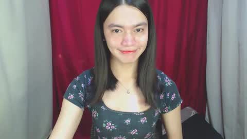 Snapshot of urhottiest_katey chatting on December 2024 06:11:02 AM Katey online show from December 2024 06:11:02 AM