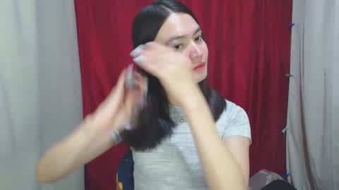 Snapshot of urhottiest_katey chatting on December 2024 07:01:01 AM Katey online show from December 2024 07:01:01 AM