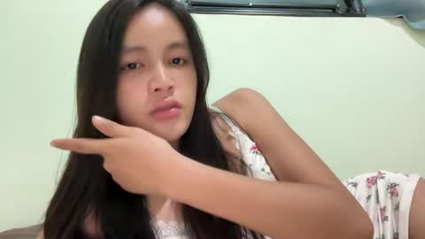 Snapshot of urkatiecookie chatting on May 2026 09:54:02 PM Amira online show from May 2026 09:54:02 PM