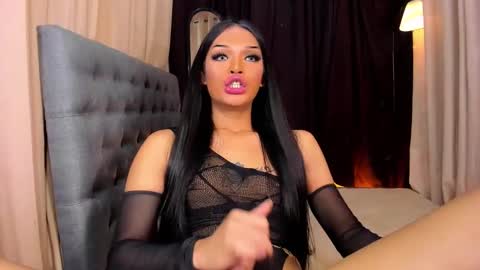 Snapshot of urladyprincessmassivecock chatting on January 2025 03:13:02 PM jhaii online show from January 2025 03:13:02 PM