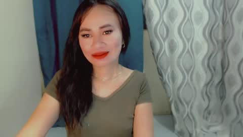 Snapshot of urlovely_che chatting on July 2026 09:44:02 PM urlovely_che online show from July 2026 09:44:02 PM