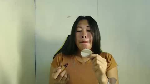 Snapshot of urlovely_sofie chatting on September 2025 02:40:02 PM Sofie online show from September 2025 02:40:02 PM