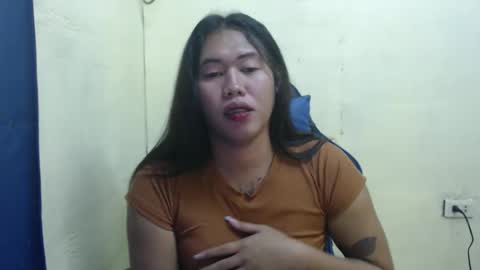 Snapshot of urlovely_sofie chatting on October 2025 05:31:01 PM Sofie online show from October 2025 05:31:01 PM