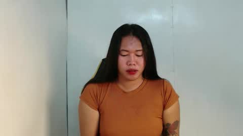 Snapshot of urlovely_sofie chatting on October 2025 02:00:02 AM Sofie online show from October 2025 02:00:02 AM