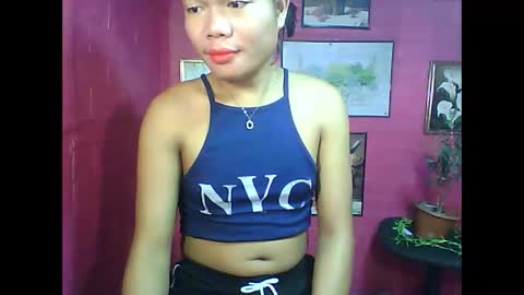 Snapshot of urluckyfuck123 chatting on November 2025 01:19:01 AM Jasmin online show from November 2025 01:19:01 AM