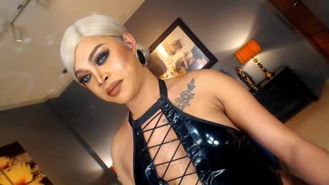 UrMajestyTyra online show from February 2026 01:20:02 AM