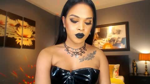 UrMajestyTyra online show from March 2026 02:06:02 AM