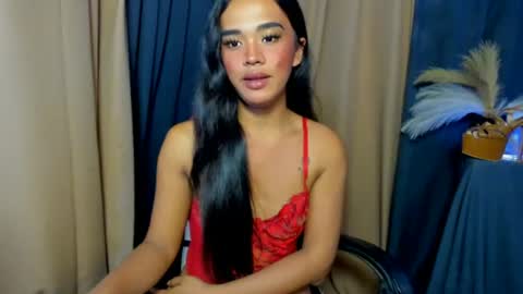 Snapshot of urmorenagoddess_xx chatting on June 2026 03:07:01 AM natalie online show from June 2026 03:07:01 AM