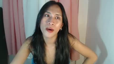 Snapshot of urnaughty_navea18 chatting on February 2025 01:16:02 PM Navea online show from February 2025 01:16:02 PM
