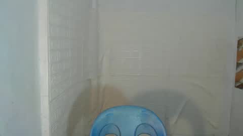 Snapshot of urnaughty_navea18 chatting on March 2025 12:34:01 PM Navea online show from March 2025 12:34:01 PM